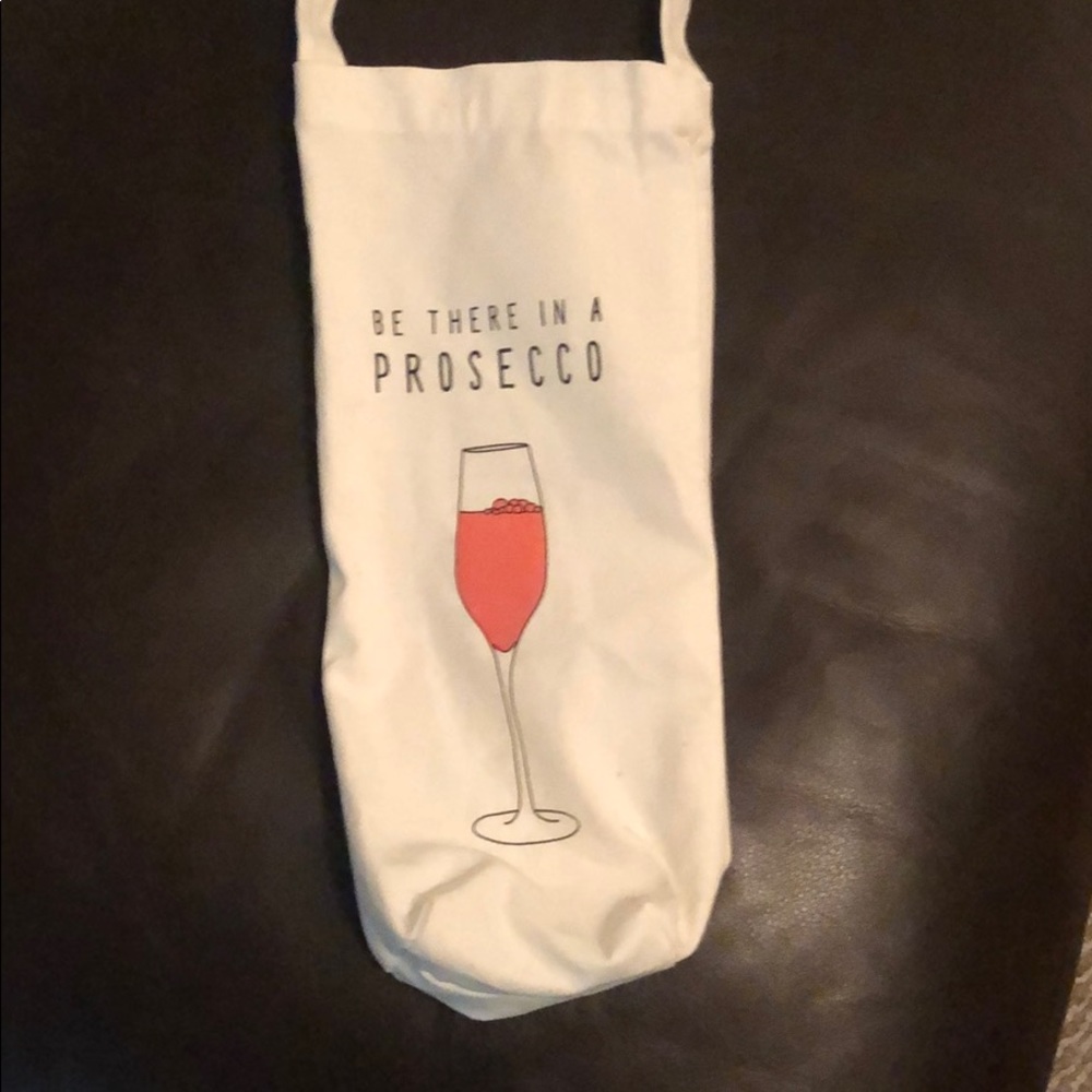 NWT Wine/Prosecco gift bag